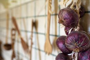 To Stefani tis Makrinas