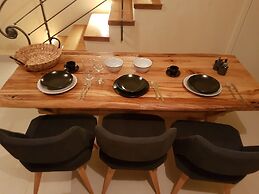 To Stefani tis Makrinas