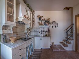 To Stefani tis Makrinas