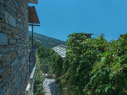 To Stefani tis Makrinas