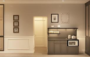 Lotman Boutique Hotel