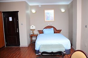 Holly Wood Hotel