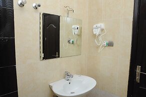 Holly Wood Hotel