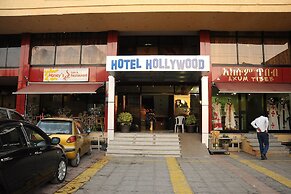 Holly Wood Hotel