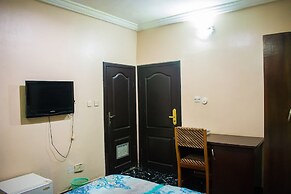 Golden Destiny Hotel Limited