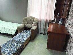 Apartments on Tolstogo 1