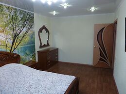 Apartments on Tolstogo 1