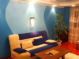 Apartments on Tolstogo 1