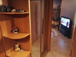 Apartments on Tolstogo 1