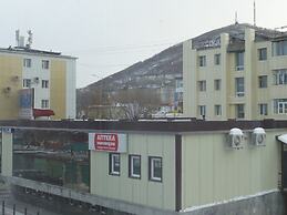 Apartments on Tolstogo 1