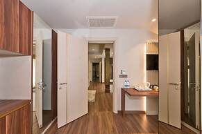 Golden Royal Hotel & Spa