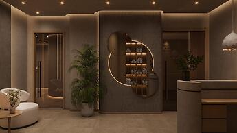 Golden Royal Hotel & Spa