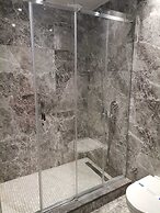 Golden Royal Hotel & Spa