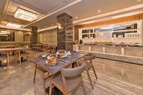 Golden Royal Hotel & Spa