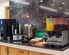 Golden Royal Hotel & Spa