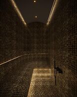 Golden Royal Hotel & Spa