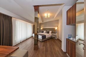 Golden Royal Hotel & Spa