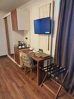 Golden Royal Hotel & Spa