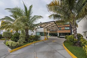 Hotel Andiroba Palace