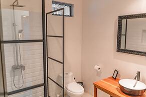 Plaza Royal Apartments