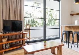 Plaza Royal Apartments