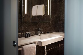 AC Hotel Louisville Downtown