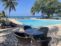 Nianna Coral Bay Deluxe Townhouse 1