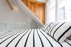 Romantic Rooftop 1BR in Alfama - Gonzalo's Guest