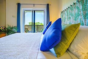 Nianna Coral Bay Gorgeous Townhouse 2