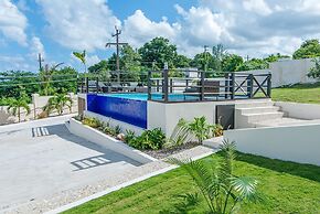 Nianna Coral Bay Stunning Townhouse- 5