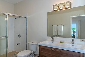 Nianna Coral Bay Stunning Townhouse- 5