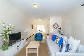 Nianna Coral Bay Stunning Townhouse- 5