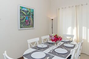 Nianna Coral Bay Stunning Townhouse- 5