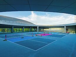 InterContinental Shanghai Wonderland by IHG