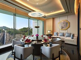 InterContinental Shanghai Wonderland by IHG
