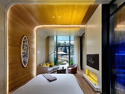 InterContinental Shanghai Wonderland by IHG