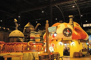 InterContinental Shanghai Wonderland by IHG