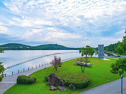 InterContinental Shanghai Wonderland by IHG