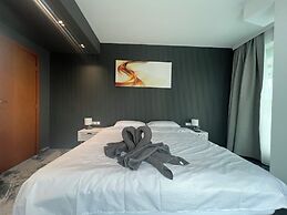 Family Hotel Sunday