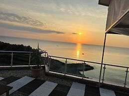 Family Hotel Sunday