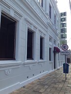 Central Palace Hotel