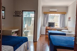 Central Palace Hotel