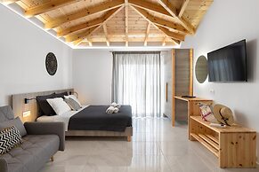 L&C Boutique Apartments