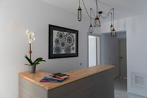 L&C Boutique Apartments