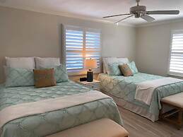 Sea Oats Beach Resort by Liberte