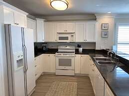 Sea Oats Beach Resort by Liberte