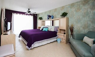 Sea Oats Beach Resort by Liberte