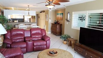 Sea Oats Beach Resort by Liberte