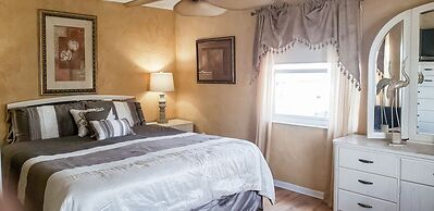 Sea Oats Beach Resort by Liberte