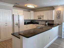 Sea Oats Beach Resort by Liberte